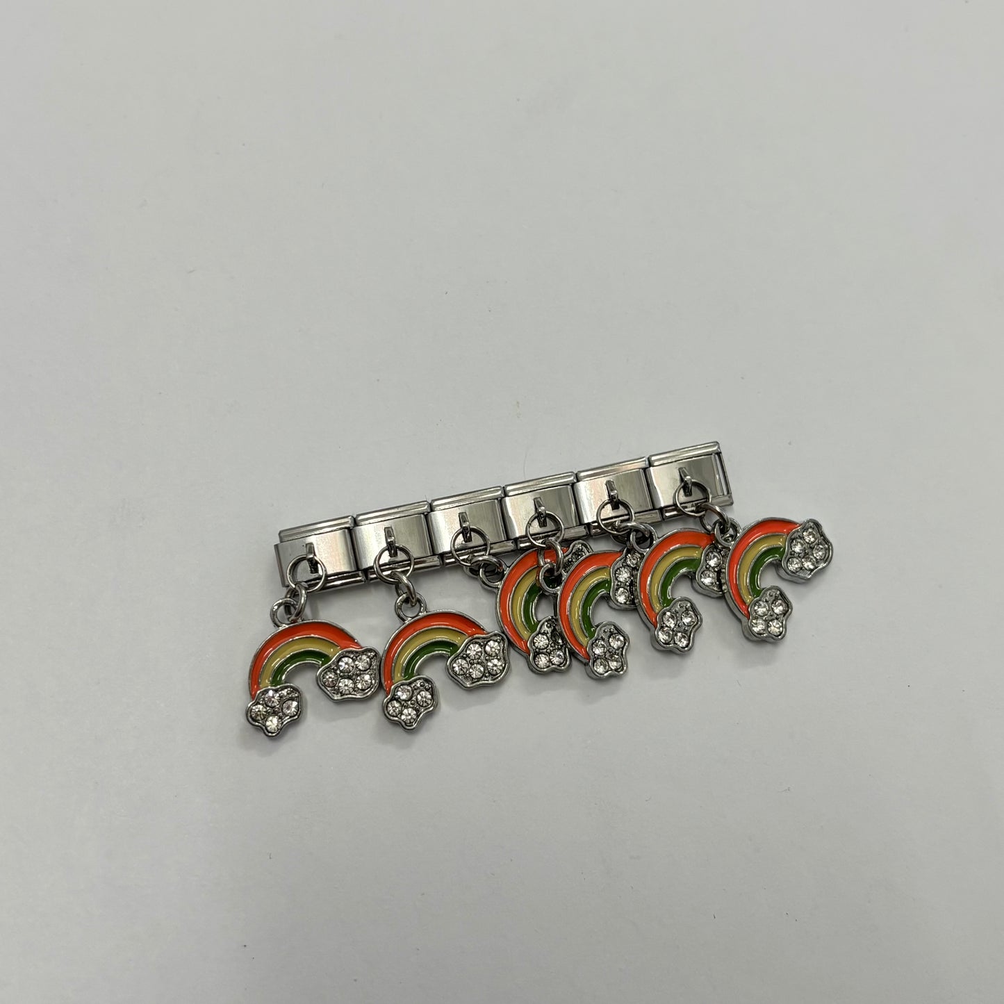 RAINBOW HANGING IC