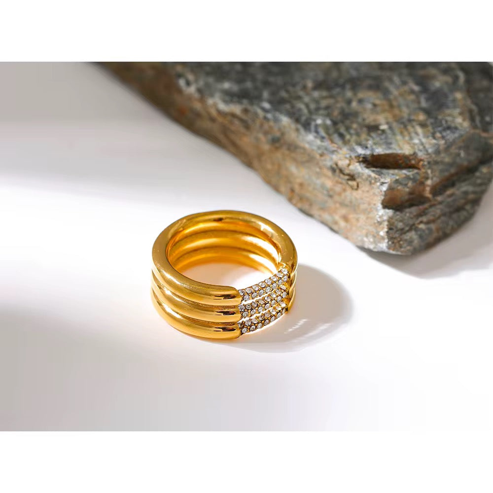 Statement Ring