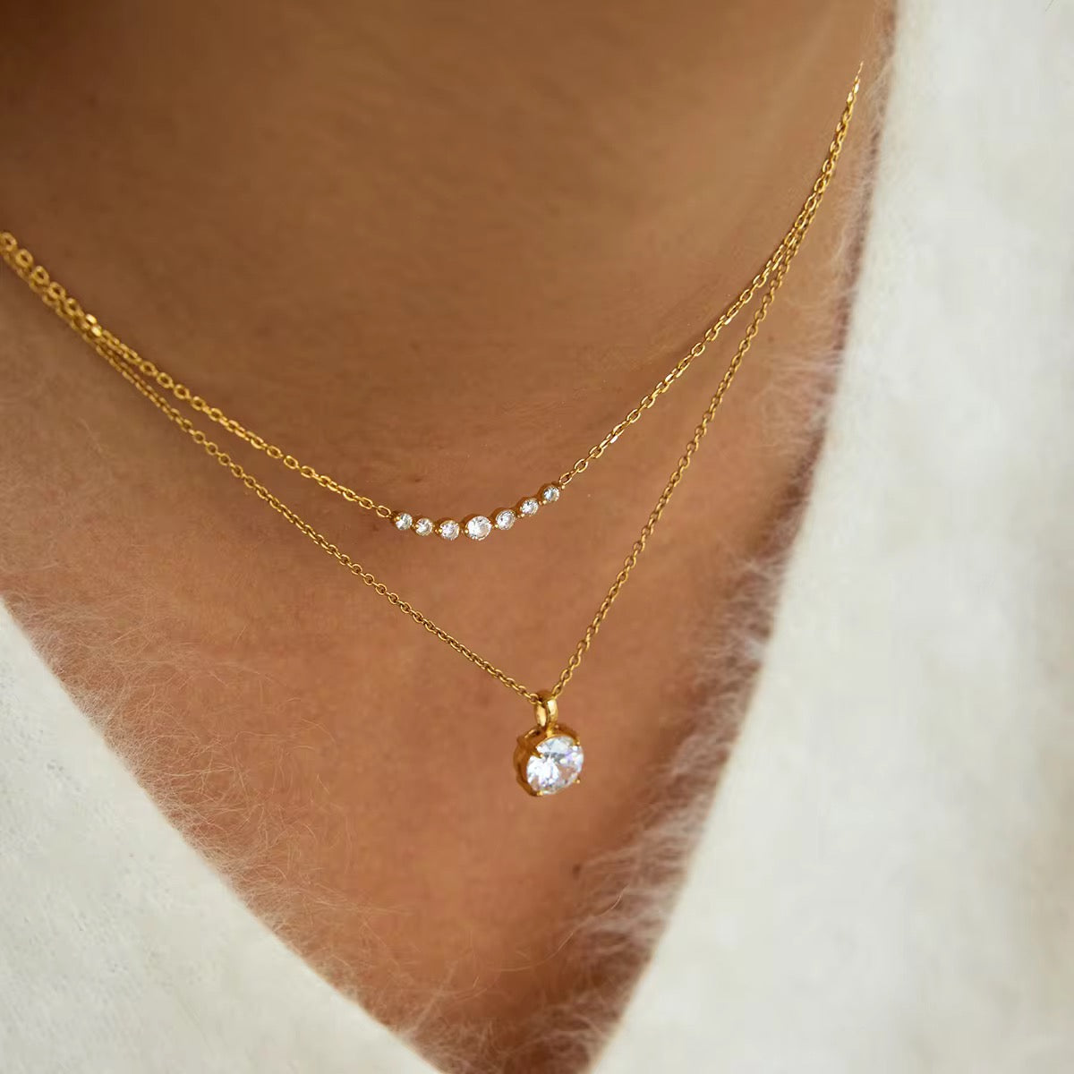 Dainty Glow Necklace