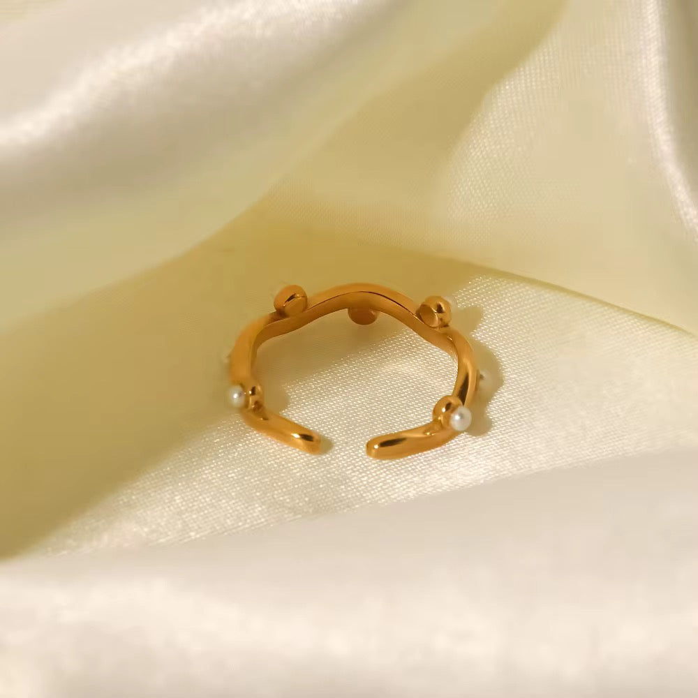 Pearl Dew Ring