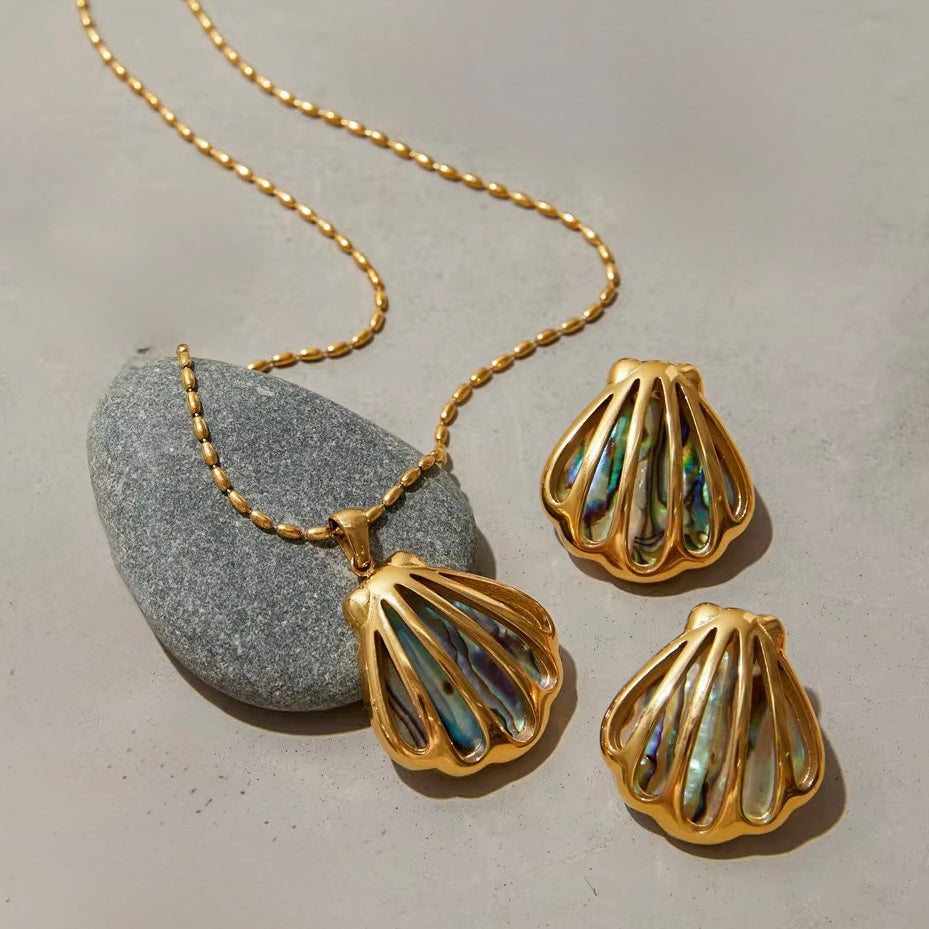 Sea Luxe Necklace