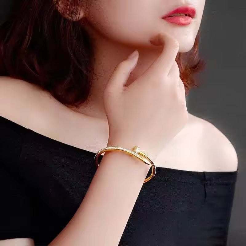 Spark Nail Bracelet (Baby Size)