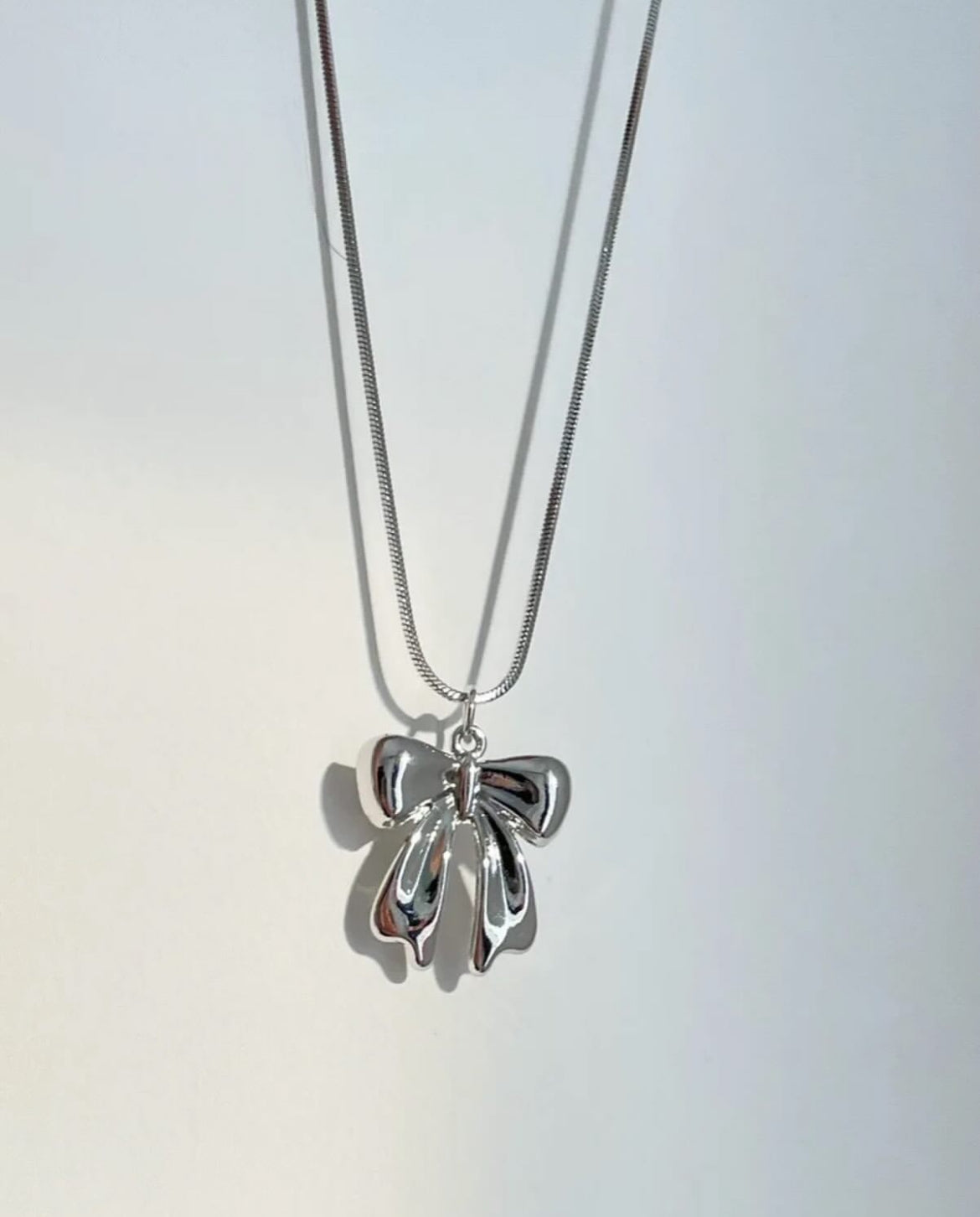 Silver Ribbon Necklace