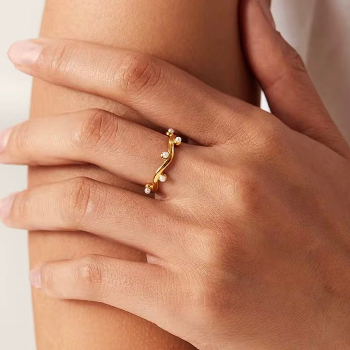 Pearl Dew Ring