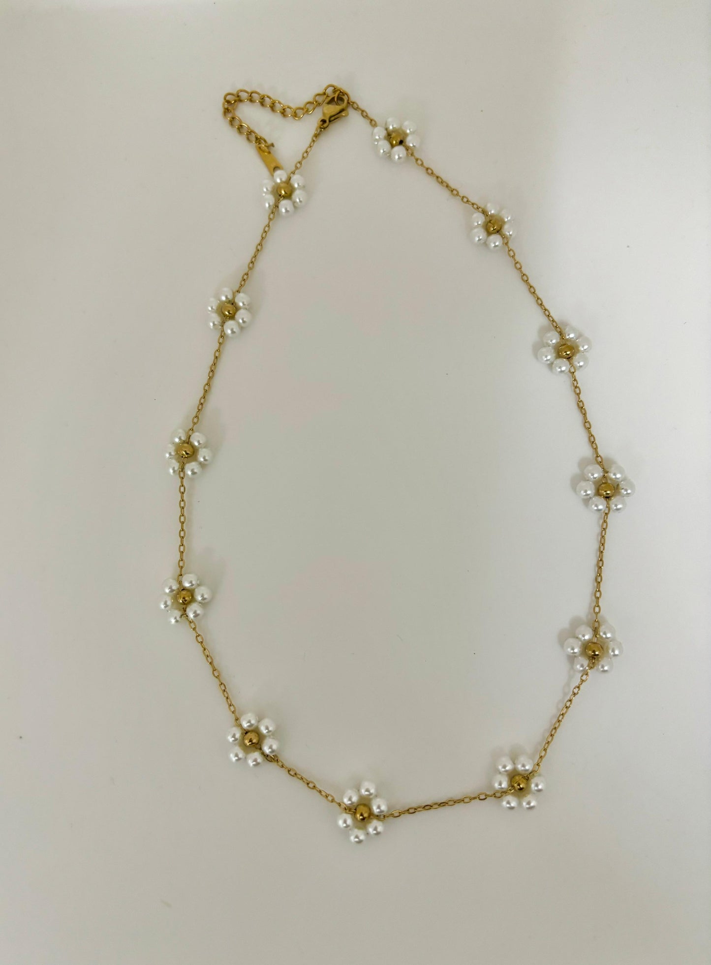 Daisy Necklace