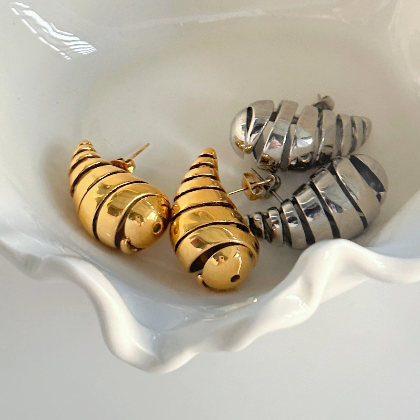 SPIRAL BOTTEGA EARRINGS