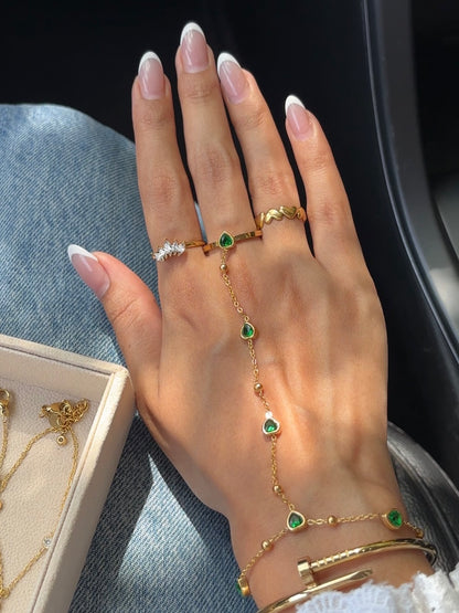 Emerald Love Handchain