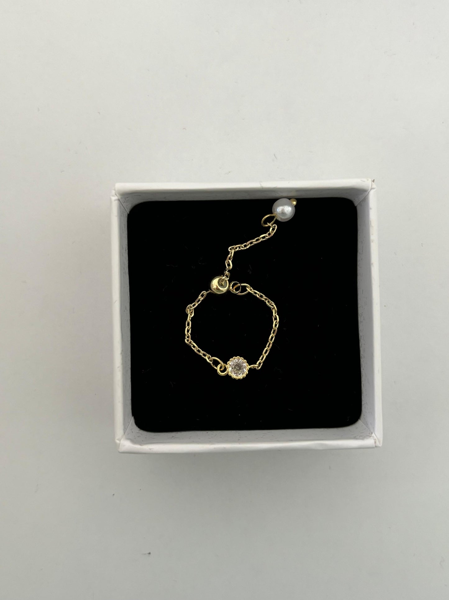 Carla Chain Ring