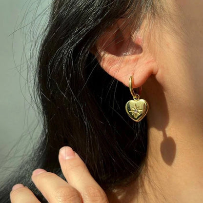 Sparkling Heart Earrings