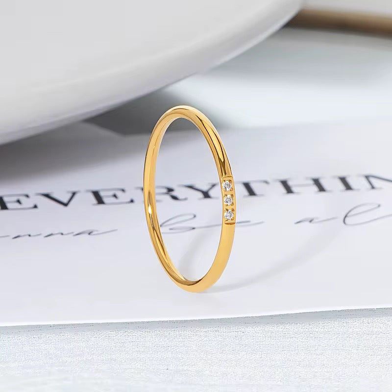 Tiny Spark Ring