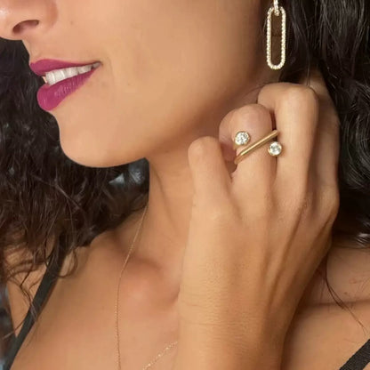 Double Point Ring