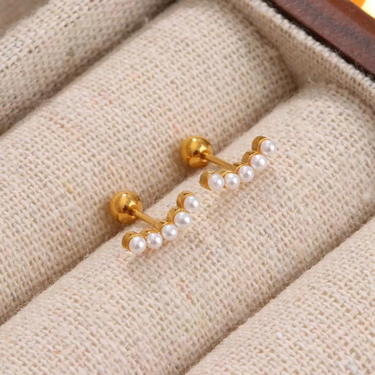 Pearl Line Studs