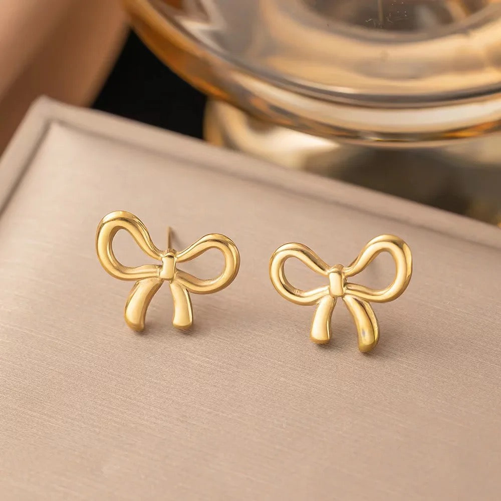 Knot Earrings