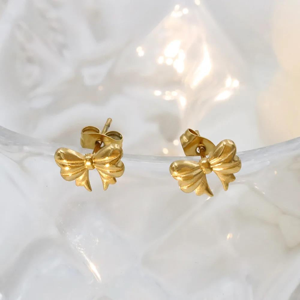 Eternal Bow Studs