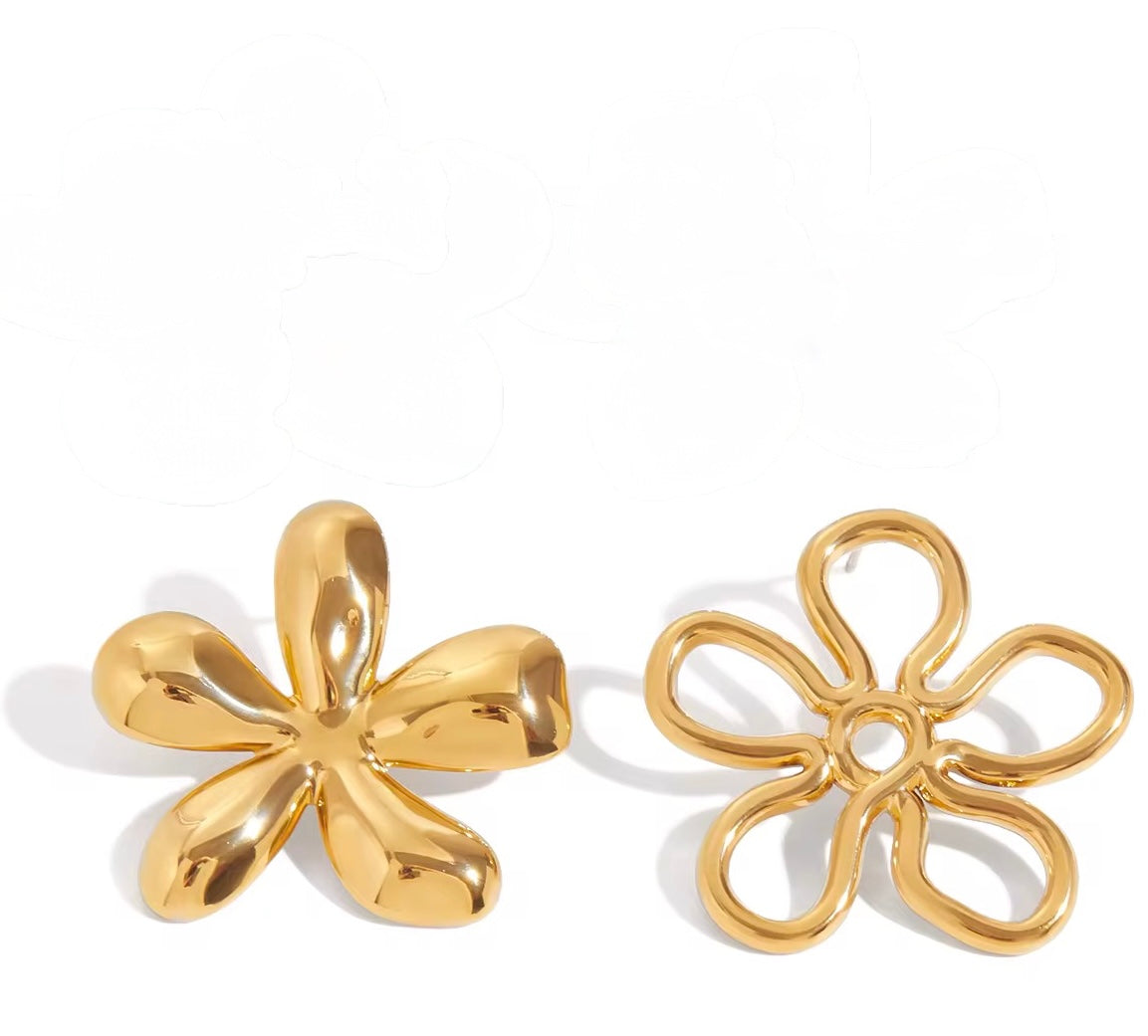 Gold Bloom Earrings