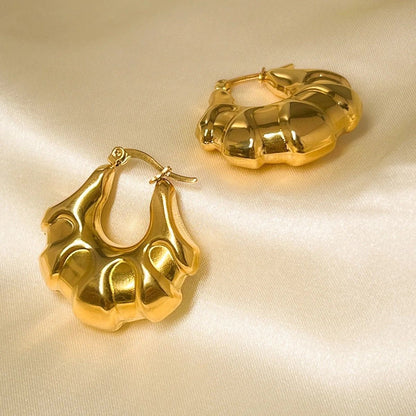 Claudia Hoops