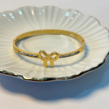 Belle Bow Bracelet