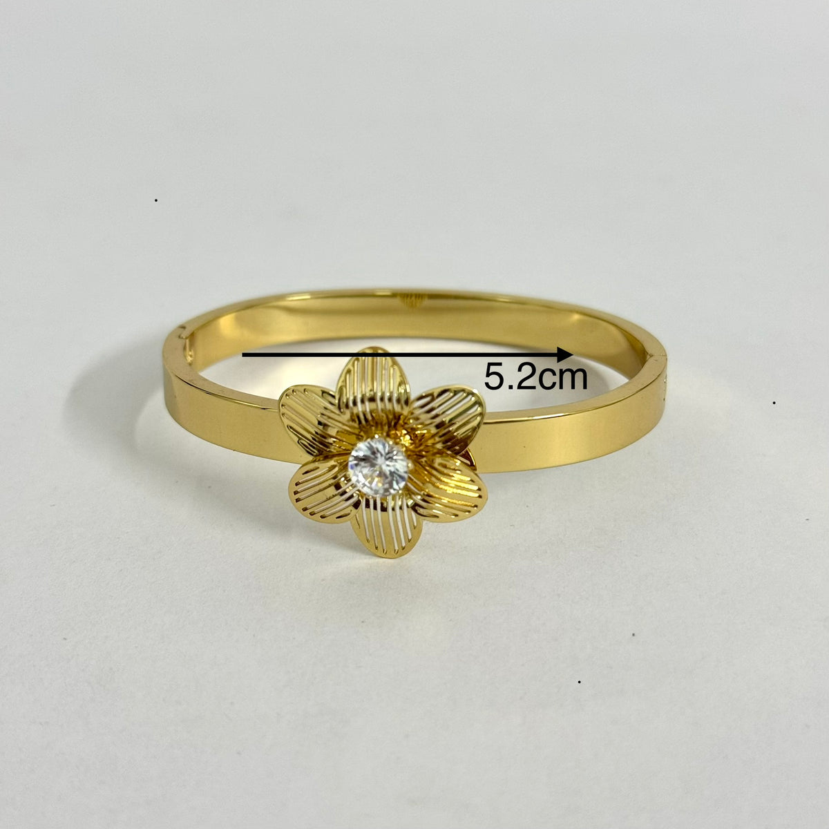 Petal Spark Bracelet (Baby Size)