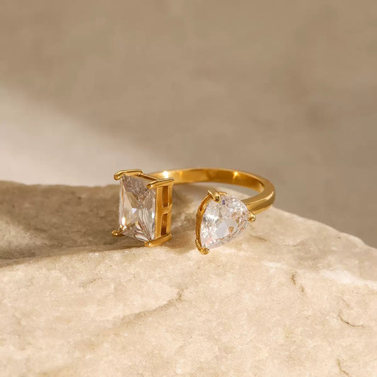 Pear Frame Ring