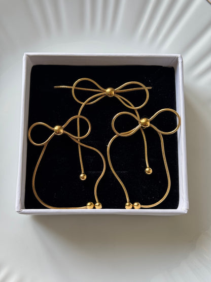 Bow Dangle Set