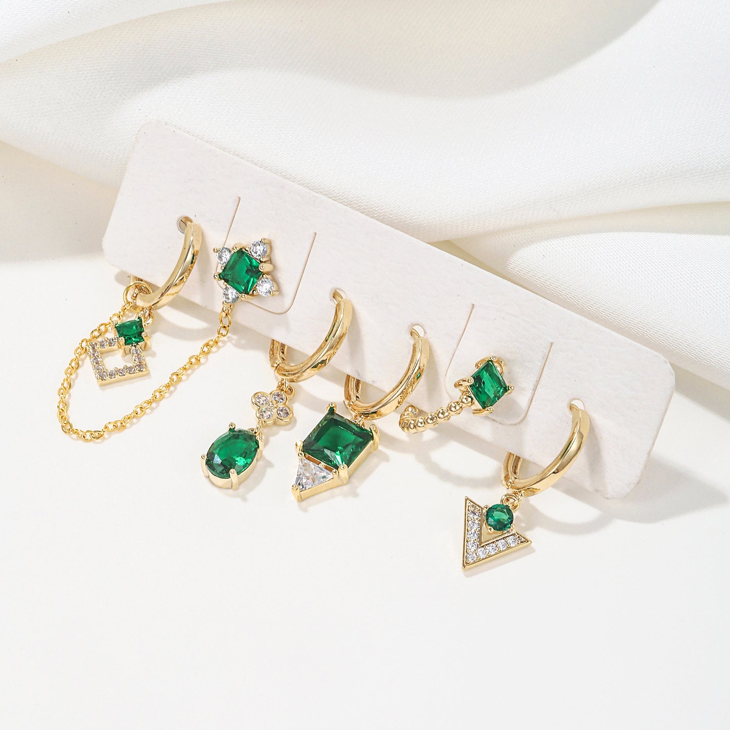 Emerald Piercing Set (Not in pair)