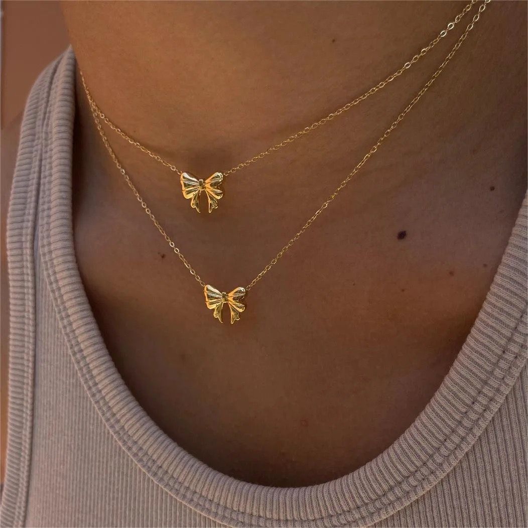 Eternal Bow Necklace