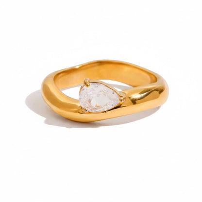 Dewdrop Wave Ring
