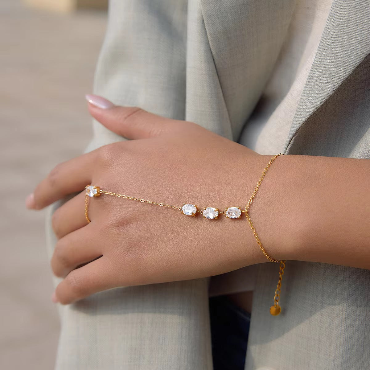 Grace Handchain