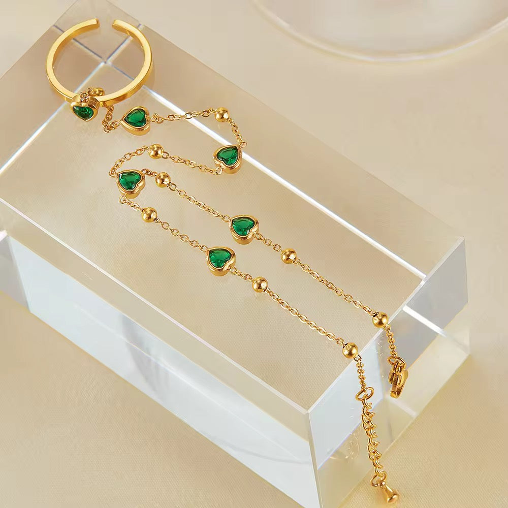 Emerald Love Handchain