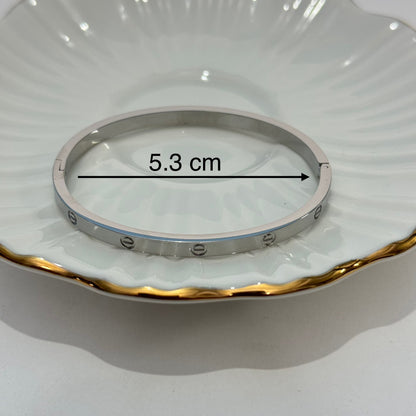 Silver Screw Bracelet (Baby Size)