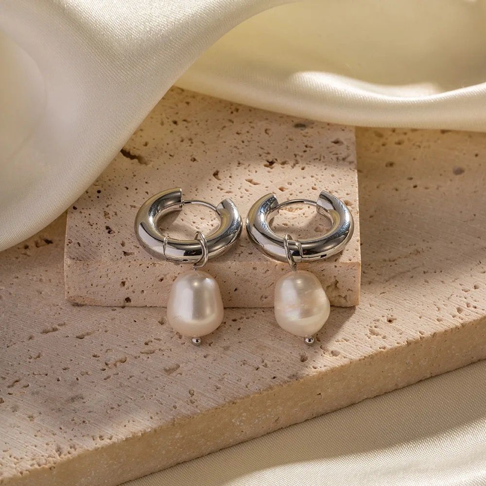 PEARLINA SILVER EARRINGS